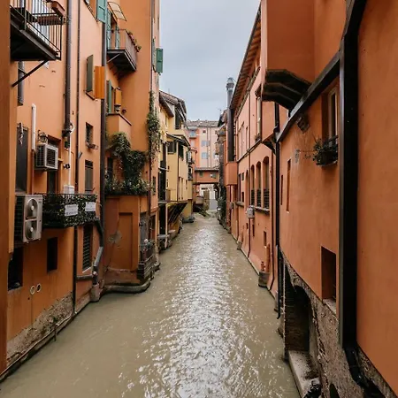 Casa Gini - Smart Apartment Bologna